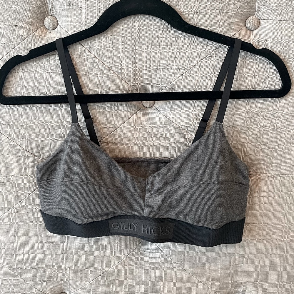 Gilly Hicks Bra